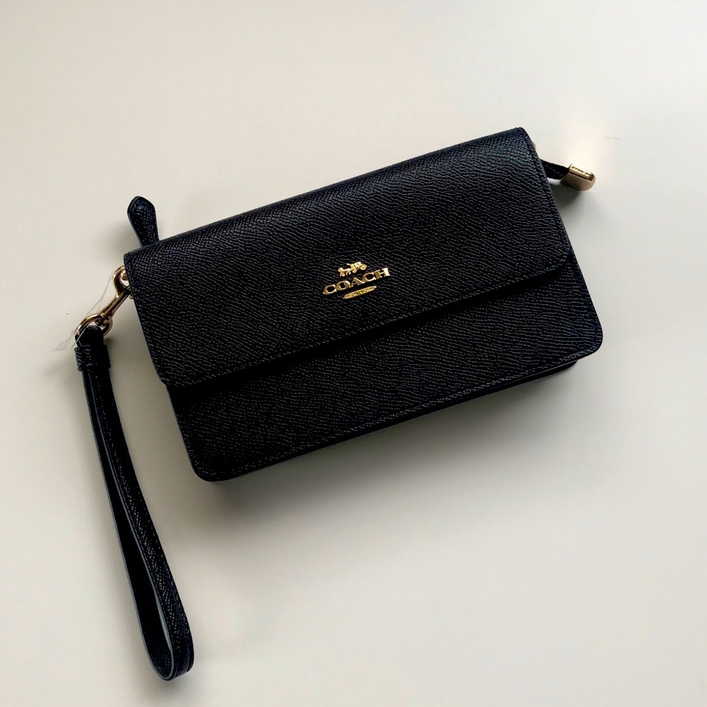 NWT - Coach Wristlet
